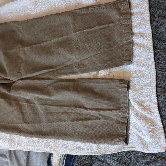Men's Light Brown Croft & Barrow Corduroy Pants, Stretchable waist 34x32 - Picture 9 of 12